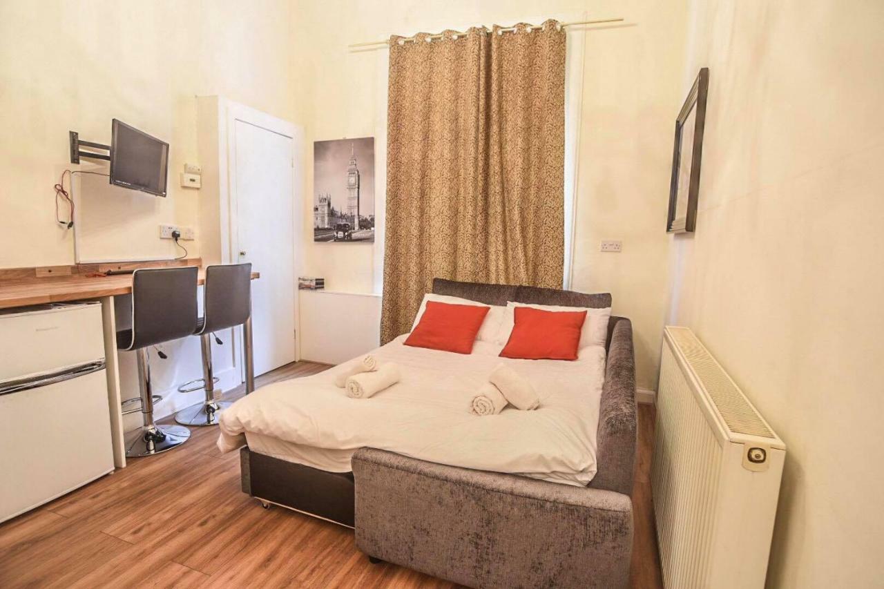 Edinburgh Ground Floor City Centre Flat Close To Princess Street Bagian luar foto