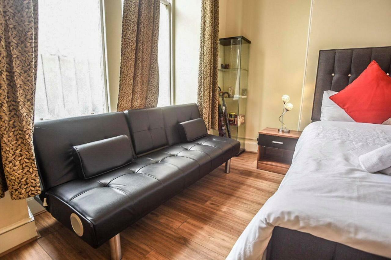 Edinburgh Ground Floor City Centre Flat Close To Princess Street Bagian luar foto