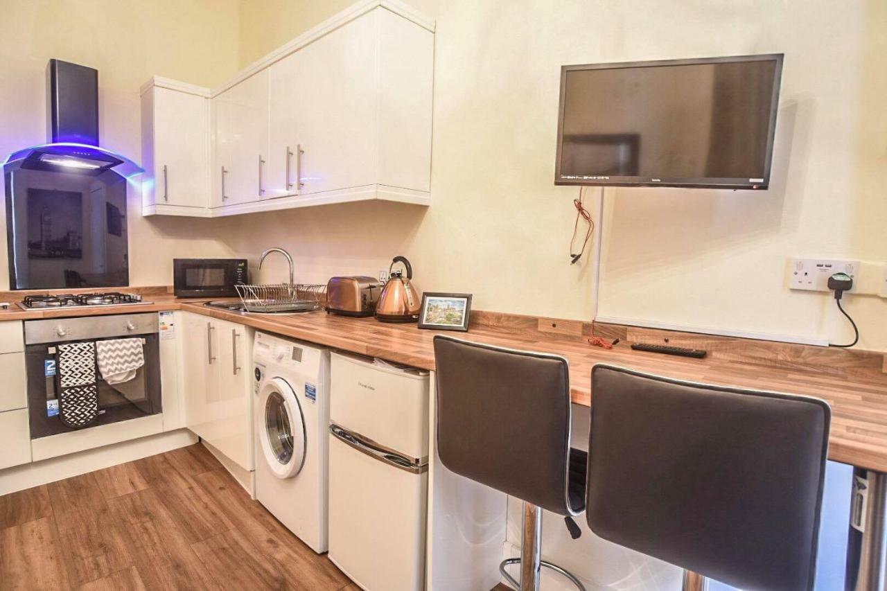 Edinburgh Ground Floor City Centre Flat Close To Princess Street Bagian luar foto